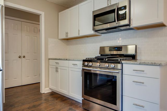 3532 Lake Towne Dr, Antioch, TN 37013