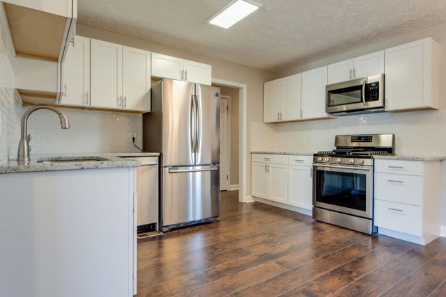 3532 Lake Towne Dr, Antioch, TN 37013