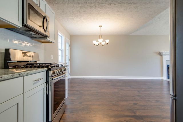 3532 Lake Towne Dr, Antioch, TN 37013