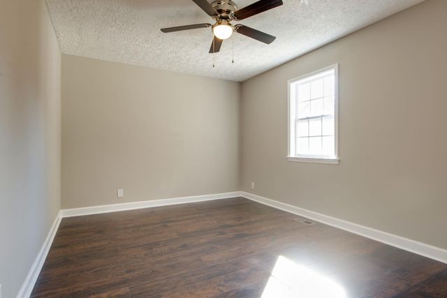 3532 Lake Towne Dr, Antioch, TN 37013