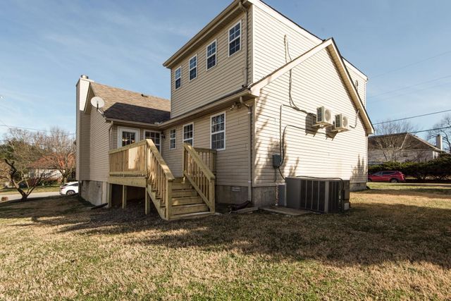 3532 Lake Towne Dr, Antioch, TN 37013