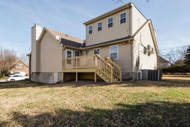 3532 Lake Towne Dr, Antioch, TN 37013
