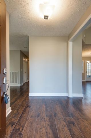 3532 Lake Towne Dr, Antioch, TN 37013