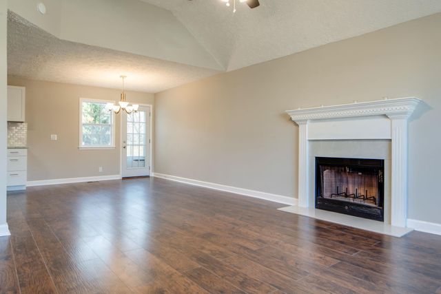 3532 Lake Towne Dr, Antioch, TN 37013