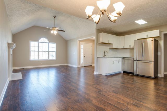 3532 Lake Towne Dr, Antioch, TN 37013