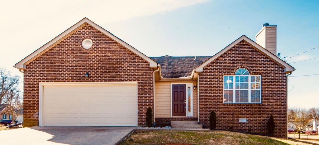 3532 Lake Towne Dr, Antioch, TN 37013