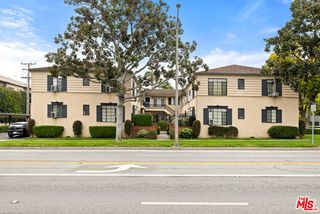 9214 Beverly Boulevard 1/2, Beverly Hills, CA 90210