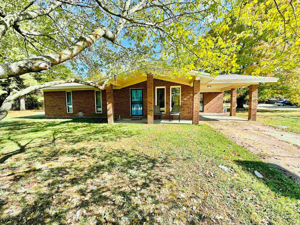 104 Danny, Bono, AR 72416