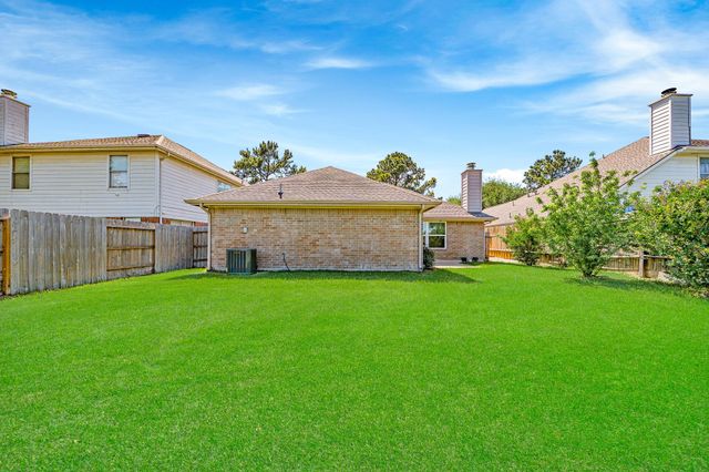7118 Meadow Hawk Court, Houston, TX 77041