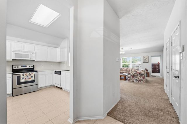 7118 Meadow Hawk Court, Houston, TX 77041