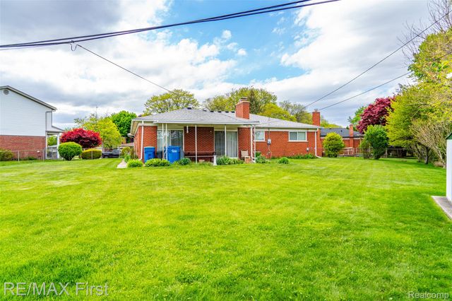 31308 Jay Drive, Warren, MI 48093