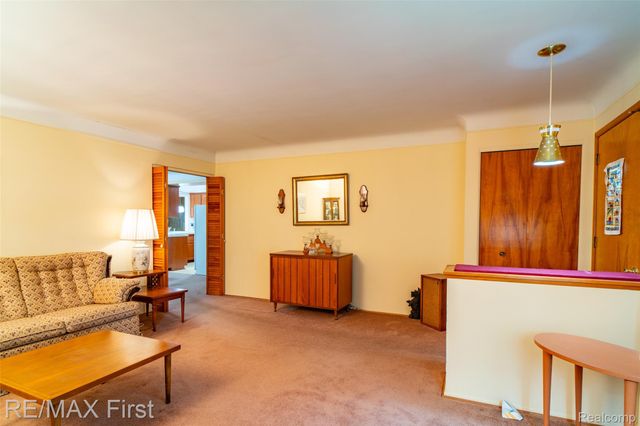 31308 Jay Drive, Warren, MI 48093