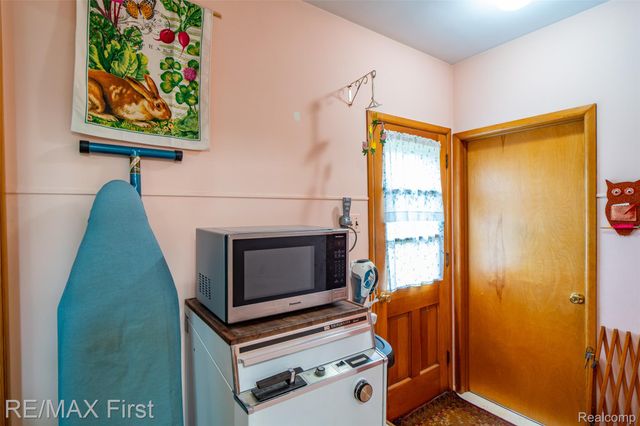 31308 Jay Drive, Warren, MI 48093