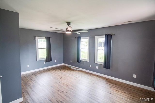 102 Saint Joseph Drive, Godfrey, IL 62035