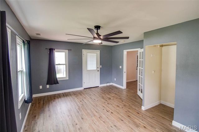102 Saint Joseph Drive, Godfrey, IL 62035