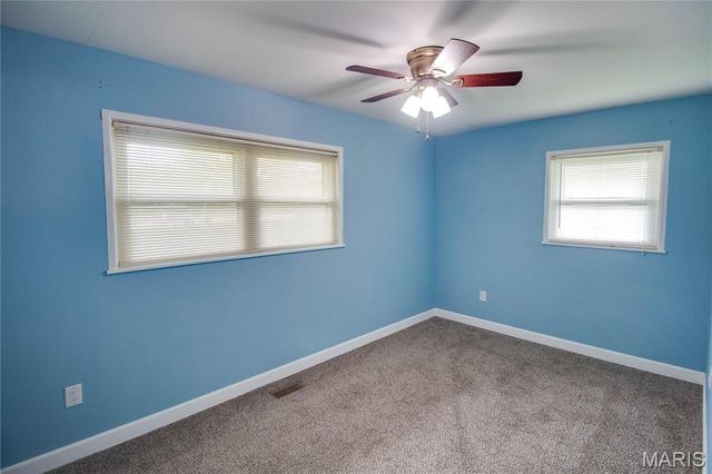 102 Saint Joseph Drive, Godfrey, IL 62035