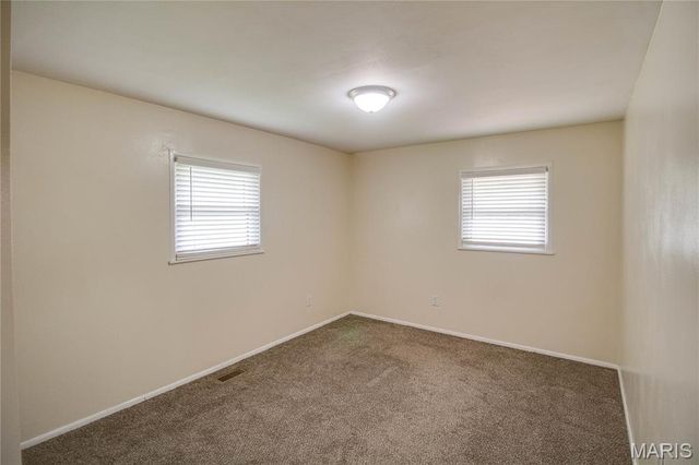 102 Saint Joseph Drive, Godfrey, IL 62035