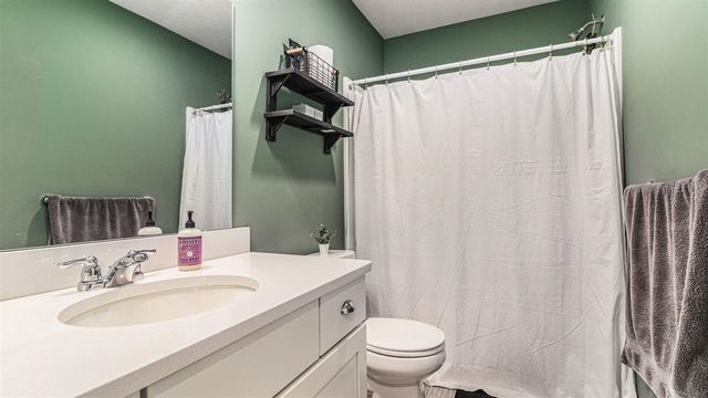 1637 Thyme Drive, Byron Center, MI 49315