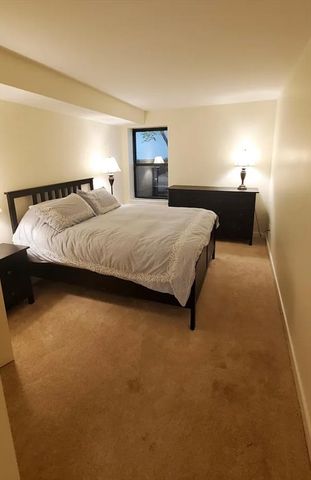 71 Fulkerson St 111, Cambridge, MA 02141