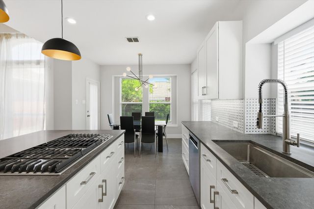 610 Spring Hill Drive, Coppell, TX 75019