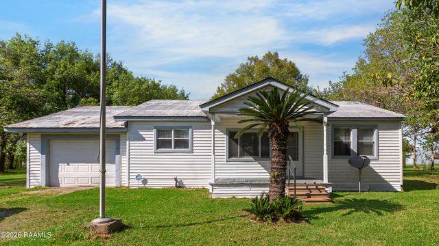 2116 Agnes Broussard Road, New Iberia, LA 70560