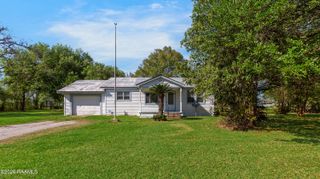 2116 Agnes Broussard Road, New Iberia, LA 70560