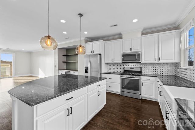 2613 Statesville Avenue, Charlotte, NC 28206