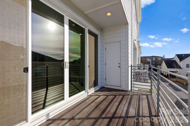 2613 Statesville Avenue, Charlotte, NC 28206