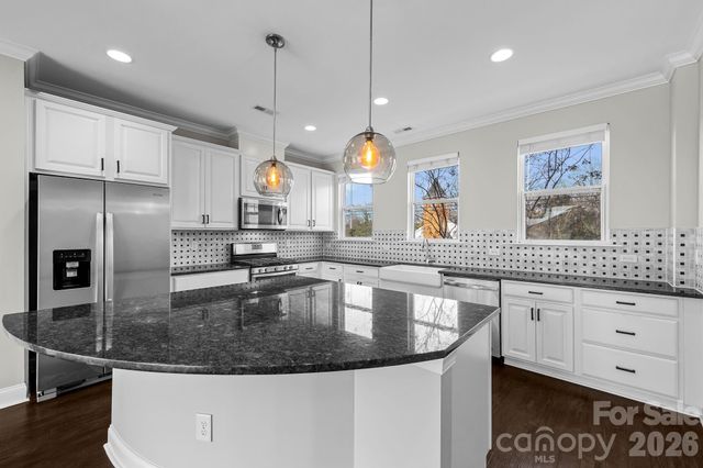 2613 Statesville Avenue, Charlotte, NC 28206