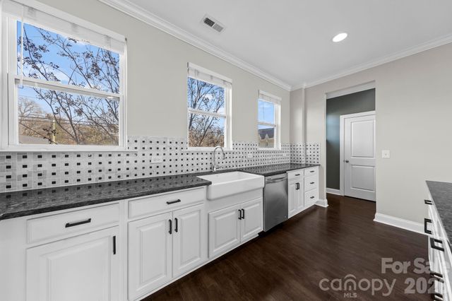 2613 Statesville Avenue, Charlotte, NC 28206