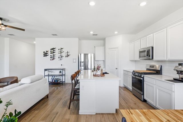 3105 Kaufman Court, Little Elm, TX 75068