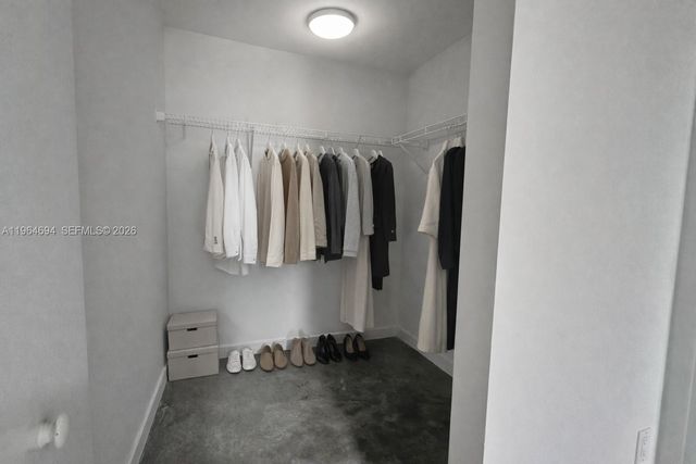 151 SE 1st St 1501, Miami, FL 33131