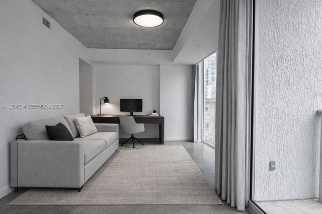 151 SE 1st St 1501, Miami, FL 33131