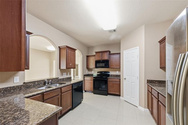 8234 Hall View Drive, Houston, TX 77075