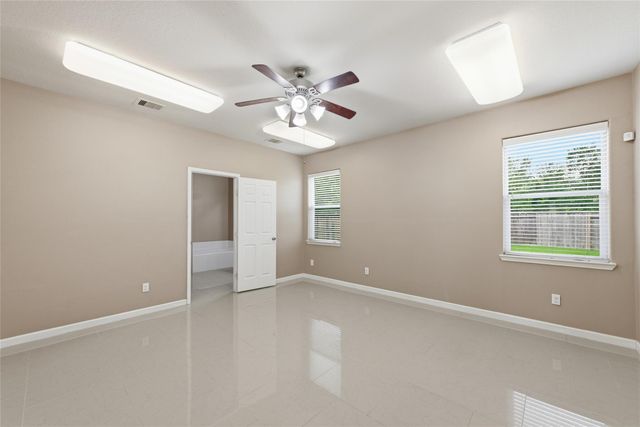 8234 Hall View Drive, Houston, TX 77075