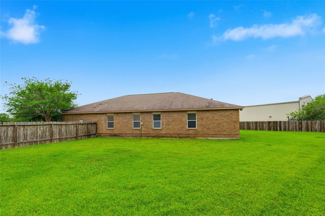 8234 Hall View Drive, Houston, TX 77075