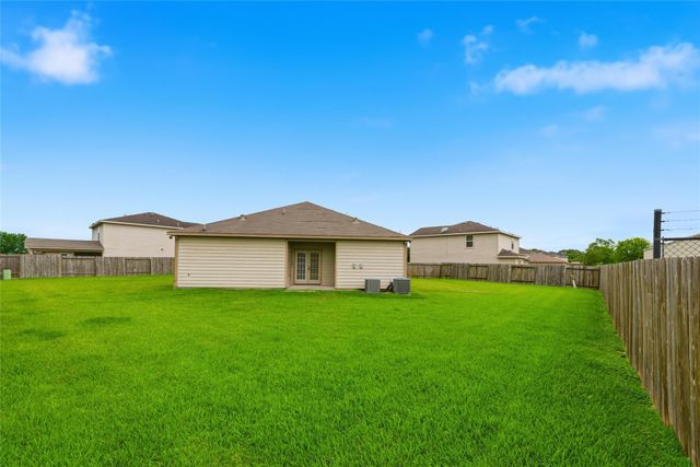8234 Hall View Drive, Houston, TX 77075