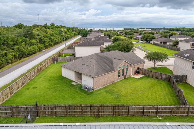 8234 Hall View Drive, Houston, TX 77075