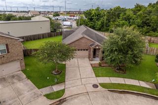 8234 Hall View Drive, Houston, TX 77075