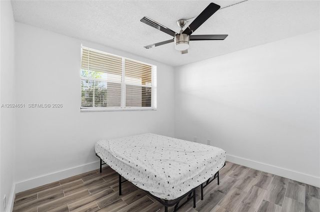 5860 NW 64th Ave 102, Tamarac, FL 33319