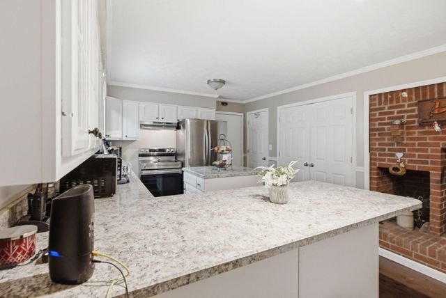 232 Mccrosky Pike, Harrodsburg, KY 40330