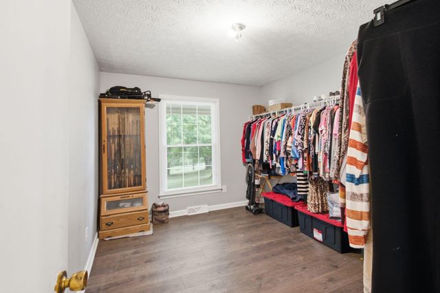 232 Mccrosky Pike, Harrodsburg, KY 40330
