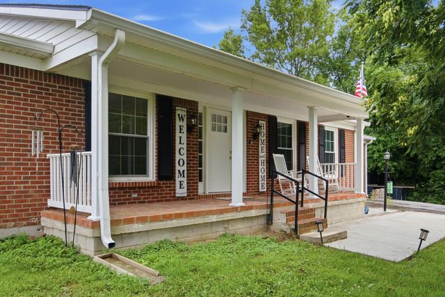 232 Mccrosky Pike, Harrodsburg, KY 40330