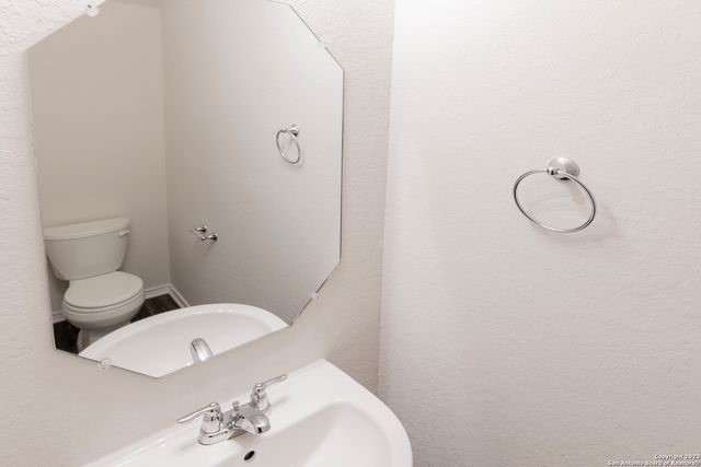 6806 Prue Rd Unit 28, San Antonio, TX 78240