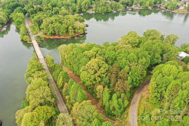 3618 Tee Street, Sherrills Ford, NC 28673