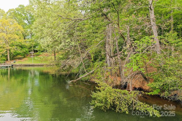 3618 Tee Street, Sherrills Ford, NC 28673