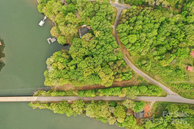 3618 Tee Street, Sherrills Ford, NC 28673