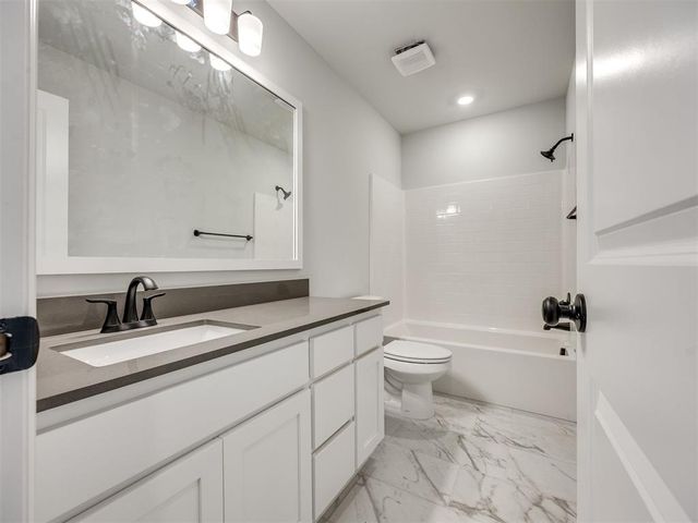 13924 Mondello Lane, Oklahoma City, OK 73170