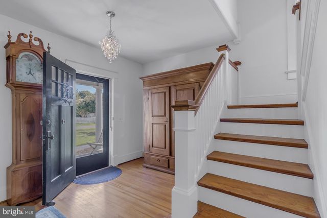 159 FLEETON POINT CIRCLE, Reedville, VA 22539