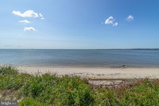 159 FLEETON POINT CIRCLE, Reedville, VA 22539